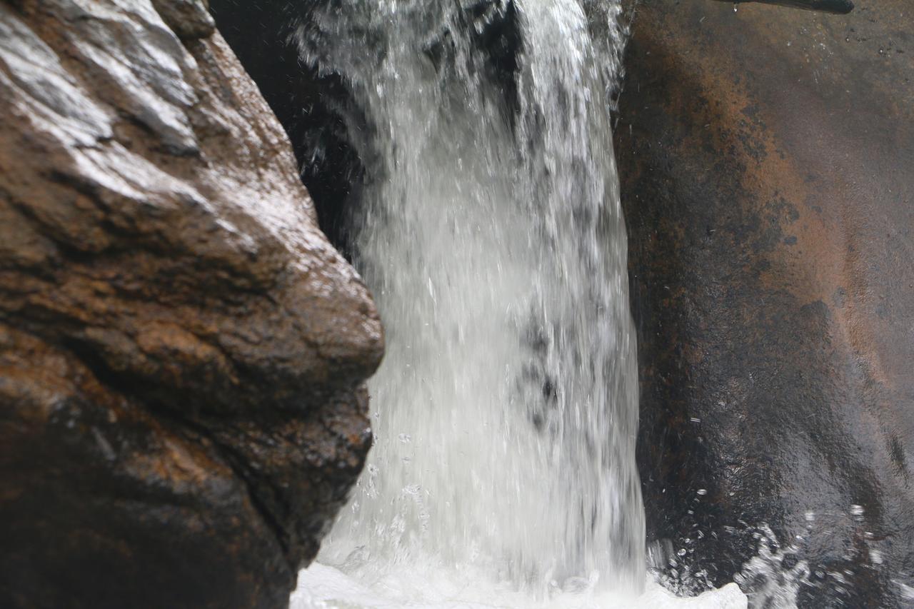 Girankiththa Eco Resort Kitulgala Exterior photo
